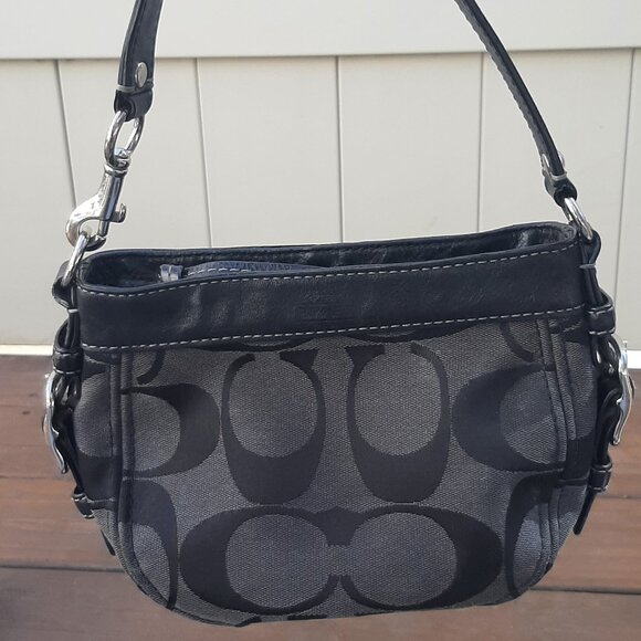 Fabulous Vintage Black Coach "Zoe" Signature Canvas/Leather Hobo Bag - Picture 1 of 11